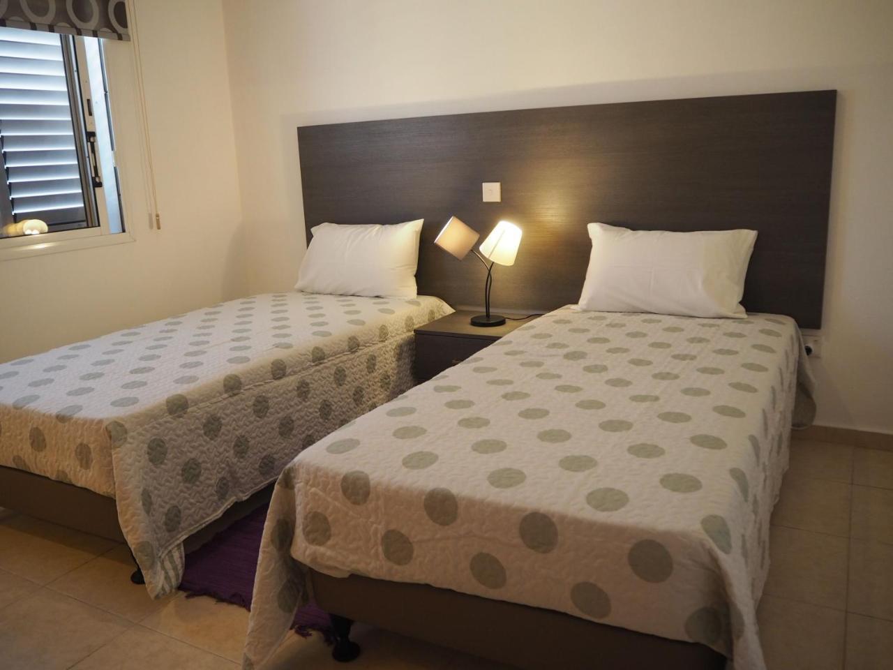 Sirena Sunrise Prestige Apartments Paphos Exterior foto